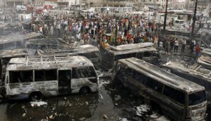 [071216-iraq-buses-carbomb.jpg]