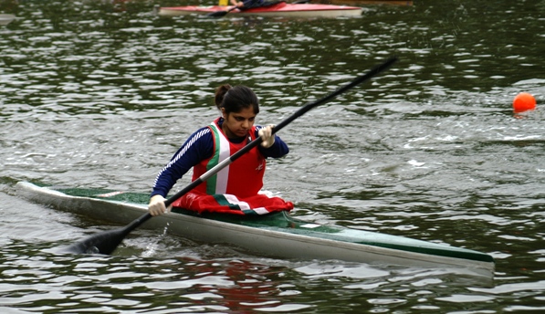 [2006-10+Ricky+Kayaking011.JPG]
