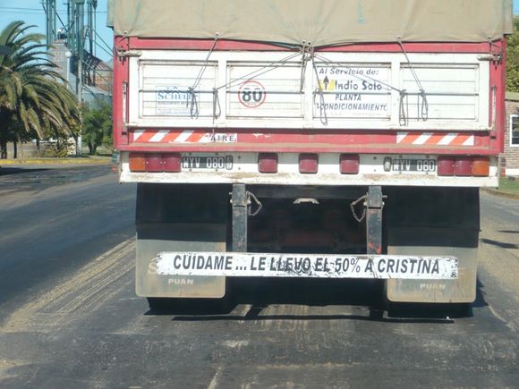 [Camion-cerealero_580x435.jpg]