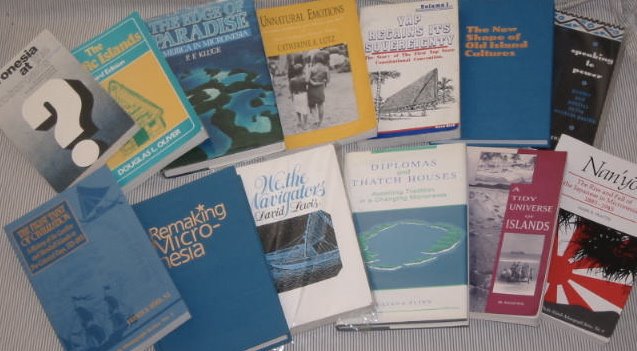 [Micronesian+Books.jpg]