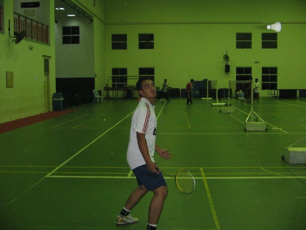 Kejohanan Badminton Tertutup KSRC