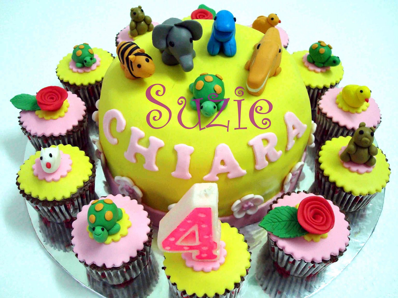 [Chiara+Animal+Cake.jpg]