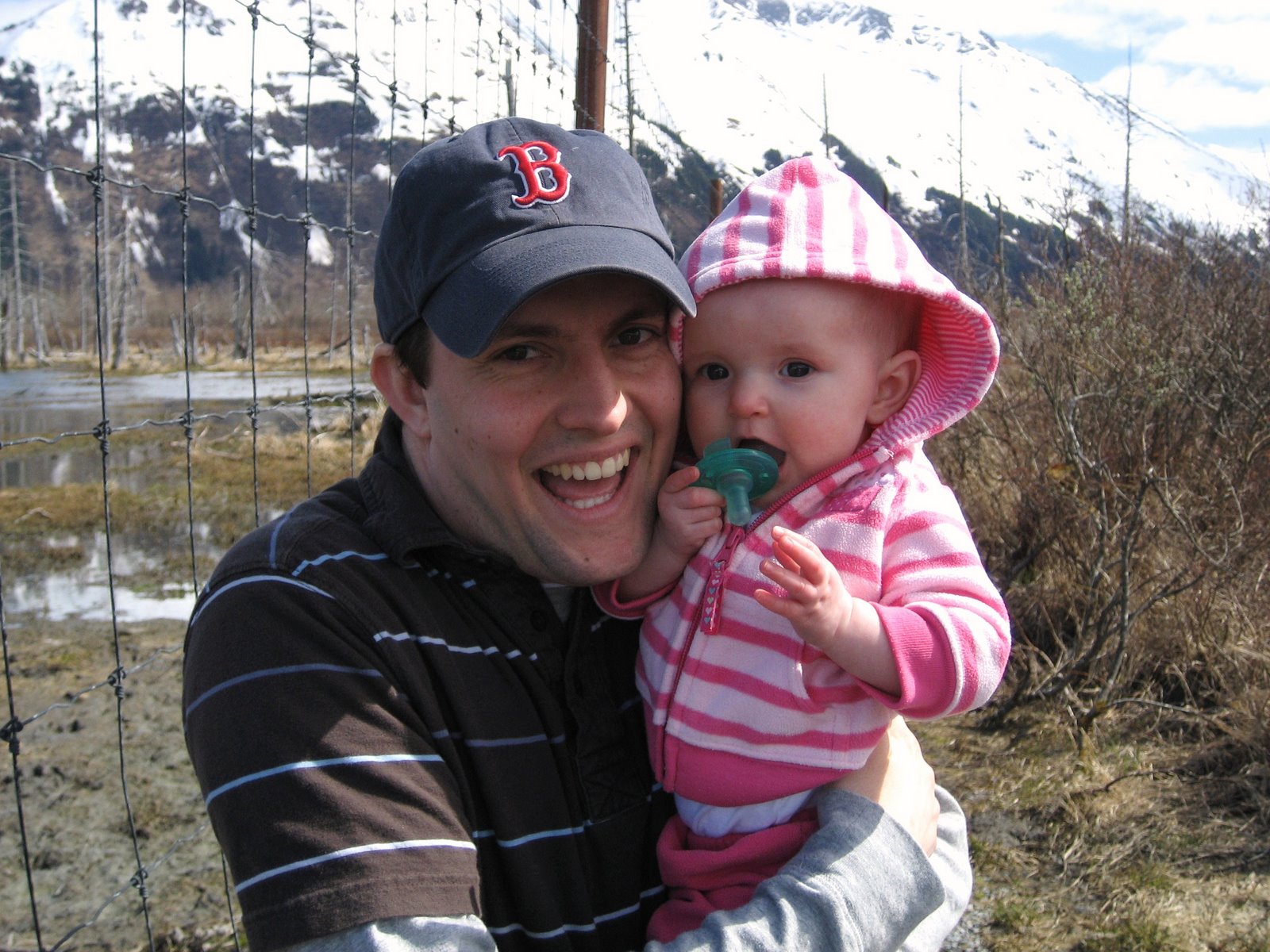[Curtis+Parents+Visiting+Alaska,+May+2008+037.JPG]