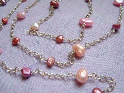[Jewelery+Pink+Neckalce.jpg]