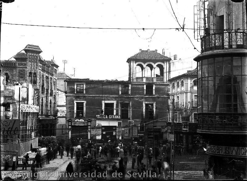 [24-3-1923+-+Fototeca+de+la+Universidad+de+Sevilla.jpg]