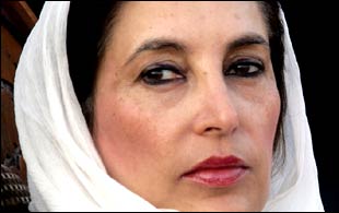 [Benazir+Bhutto_03.jpg]