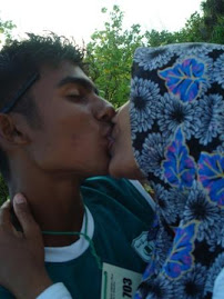 Dhivehi kiss