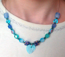 [Michelle_10_blue_necklace_also_pink_for_cousin.jpg]