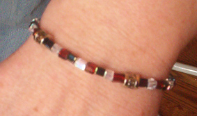 [Susan's_cube_bracelet.jpg]