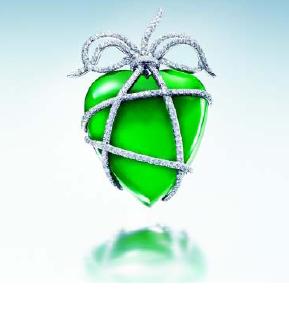 [Sotheby+Verdura+jadeite+heart.jpg]