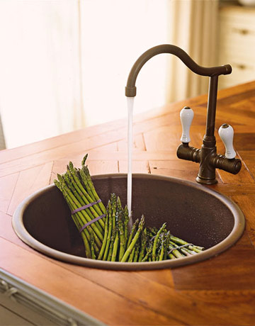 [kitchen+sink+-+asparagus.jpg]