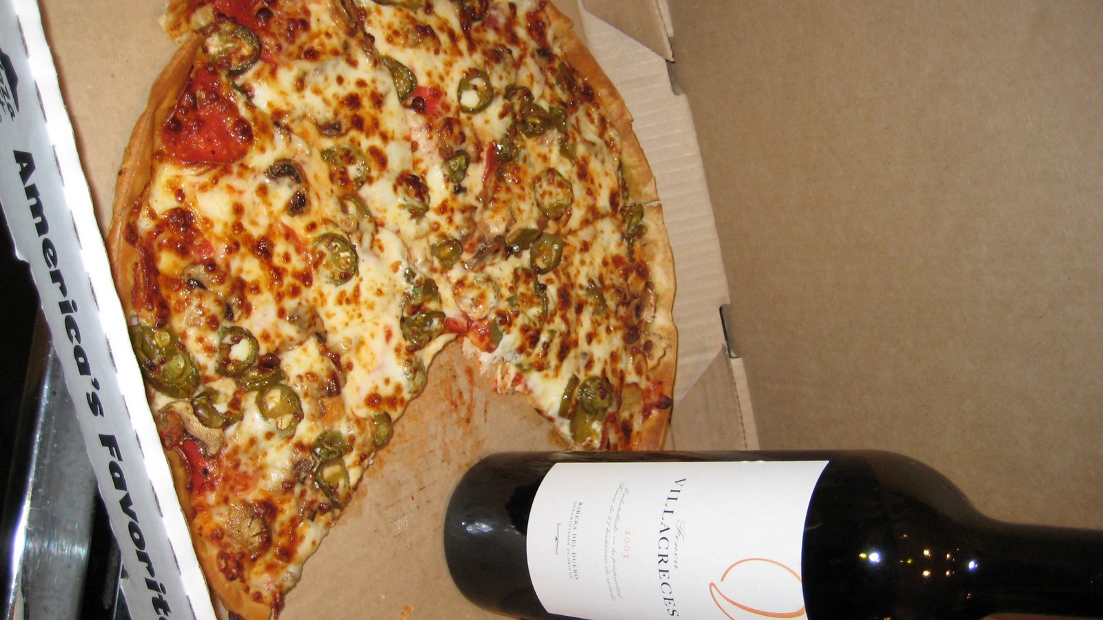 [Best+Pizza+wine+EVER++villacreces.jpg]