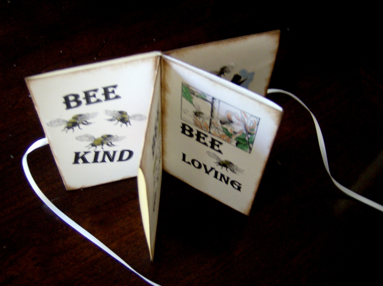 [bee+happy+card+page+2.jpg]