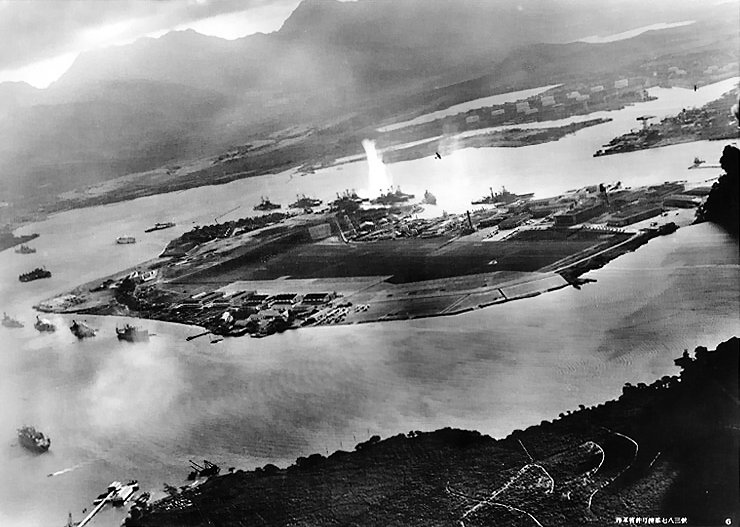 [Attack_on_Pearl_Harbor_Jap_planes_view.jpg]