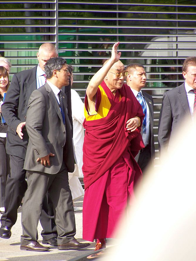[Dalai+Lama2.JPG]