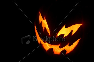 [ist2_2395752_spooky_pumpkin_face.jpg]