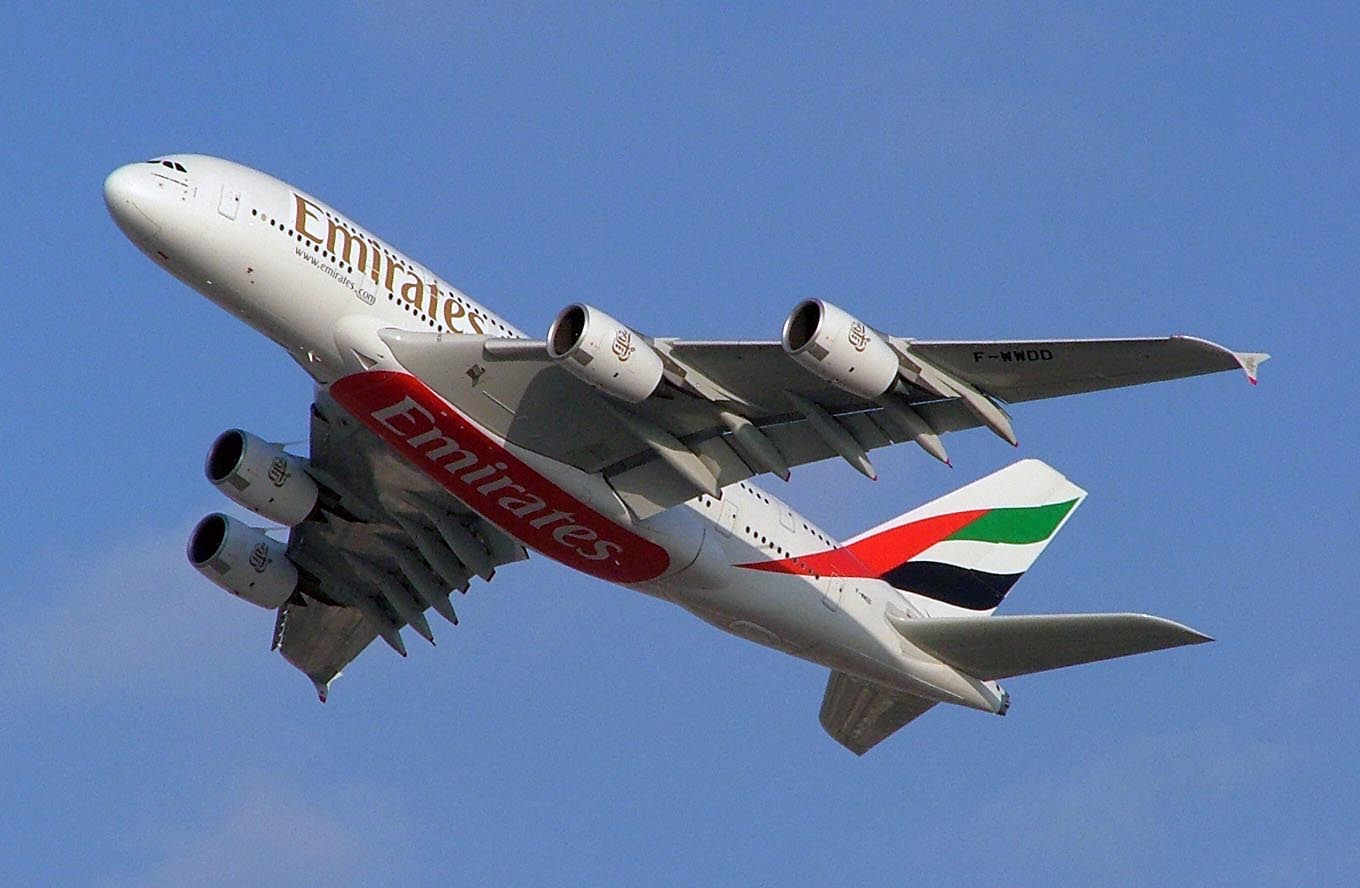 [A380(03a).JPG]