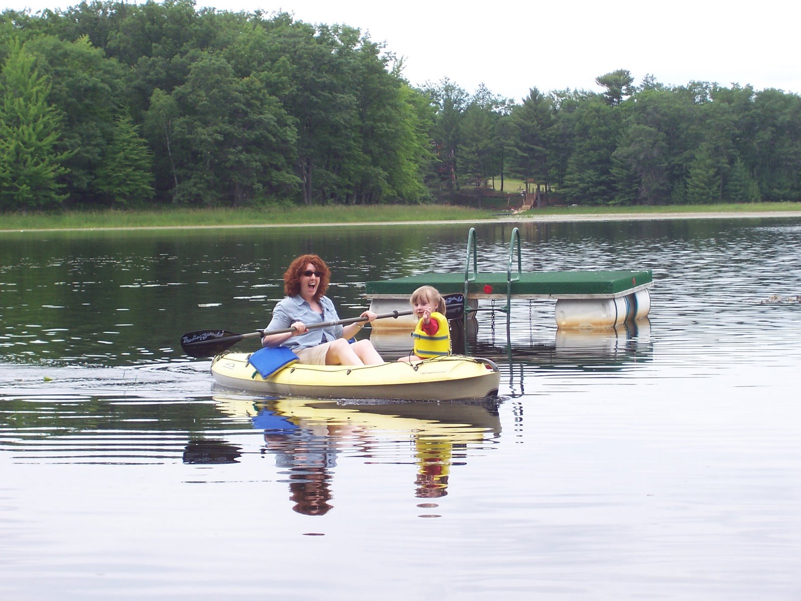 [ingrid+and+colleen+in+boat.jpg]