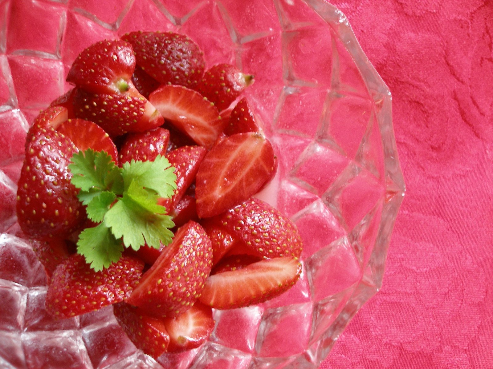[maasikad+koriandri-kookosesiirupis.JPG]