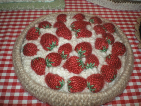 [Strawberry+pie.JPG]