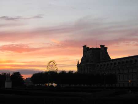 [Tuileries.sunset.sm.jpg]