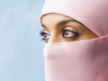 [hijabwearingwoman.jpg]