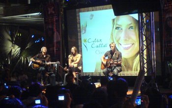 [ColbieCaillat_MsiaLive.jpg]