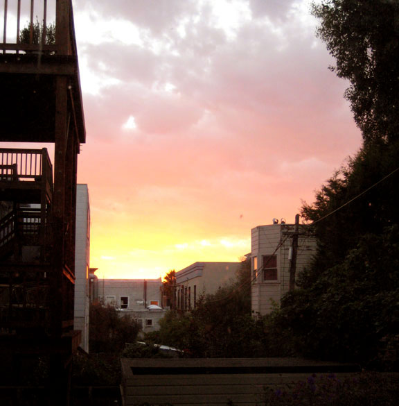 [sunrise_backyard.jpg]