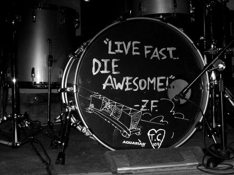 [Live_fast_Die_awesome.jpg]