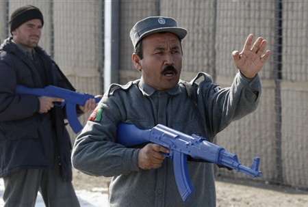 [AfghanNationalPoliceman.jpg]
