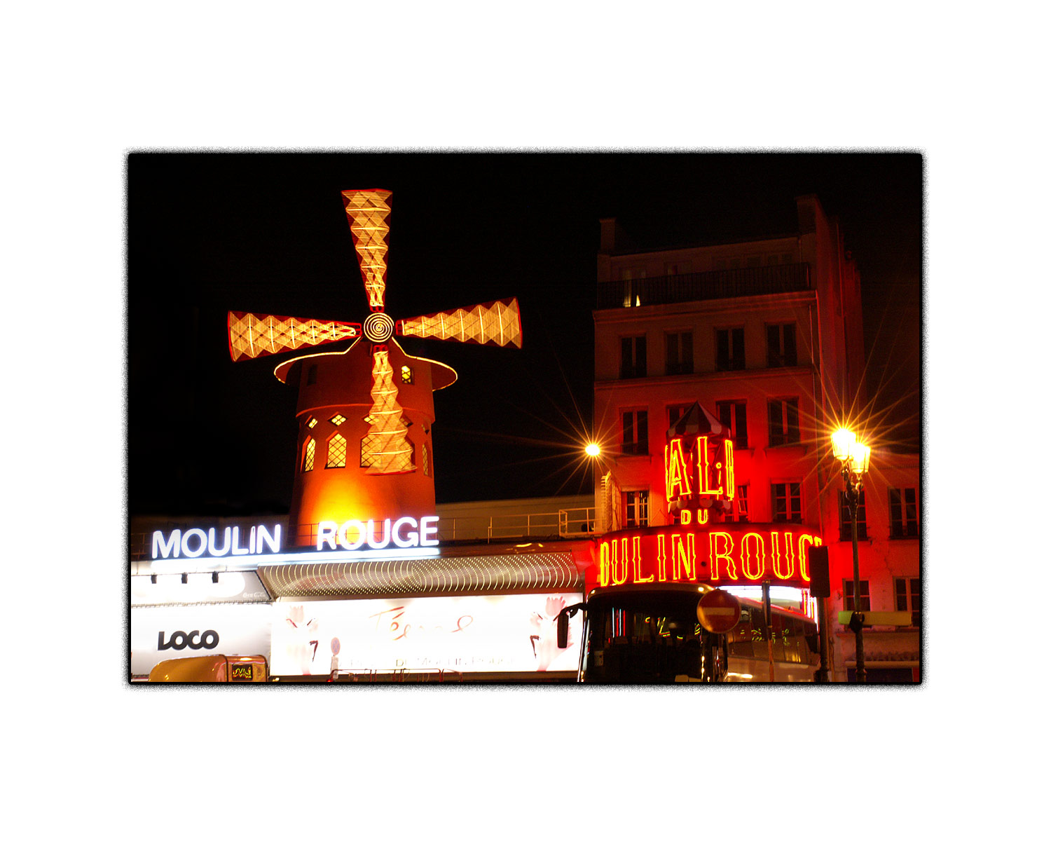 [Moulin-Rouge.jpg]