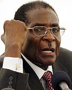 [Robert_Mugabe__pres_126252c.jpg]