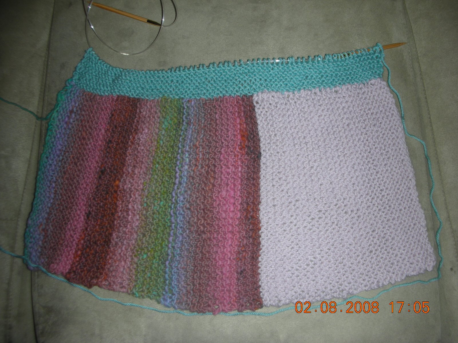 [Knitting+-+Garter+Stitch+Blanket+-+August+2+001.jpg]