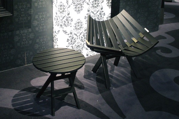 [clip+chair+e+clip+table+blausius+osko+&+oliver+deichman.jpg]