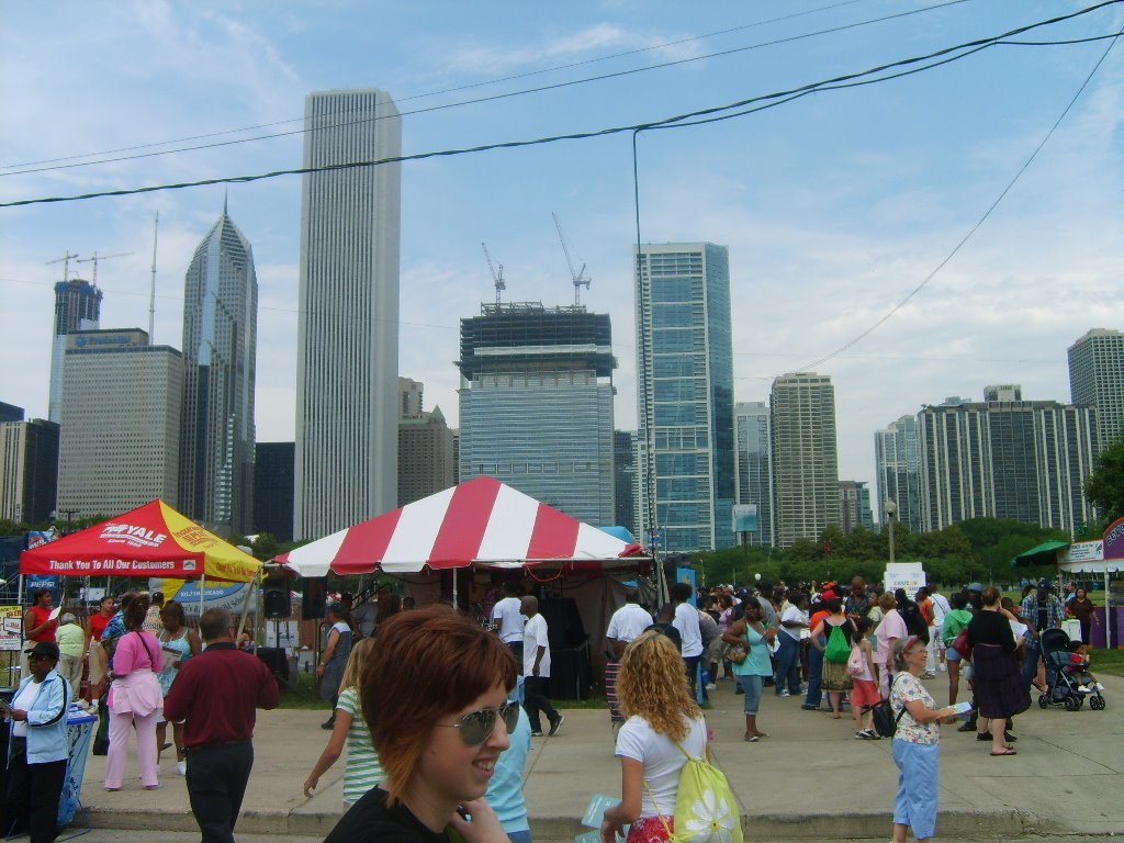 [A+view+of+Chicago+skyline+at+A+Taste+of+Chicago.JPG]