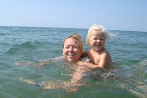 [53-Nina+Tinna+swimming+Greece.JPG]