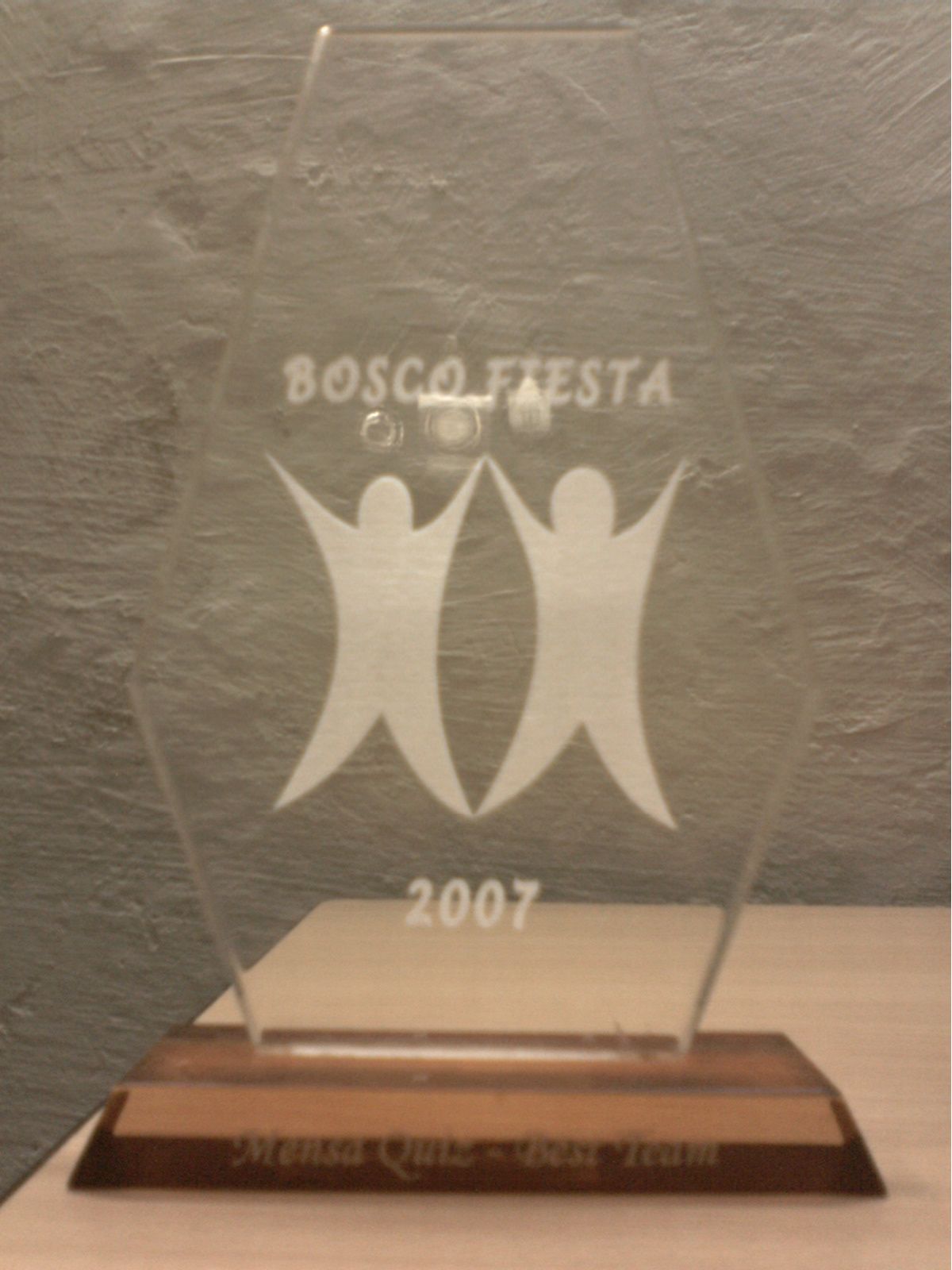 [Don+Bosco+Fiesta+2007+Mensa+Quiz+trophy.jpg]