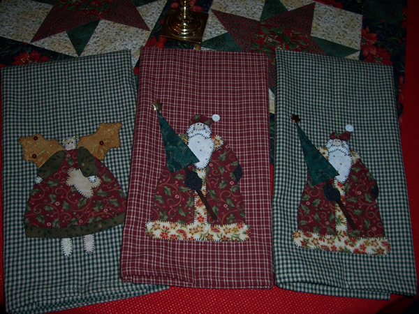 [Christmas+tea+towels.jpg]