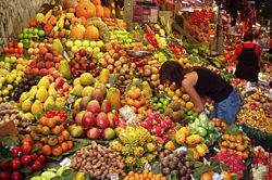 [-Fruit_Stall_in_Barcelona_Market.jpg]