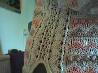 [3+colour+crochet+jumper+detail+of+side+cable.JPG]