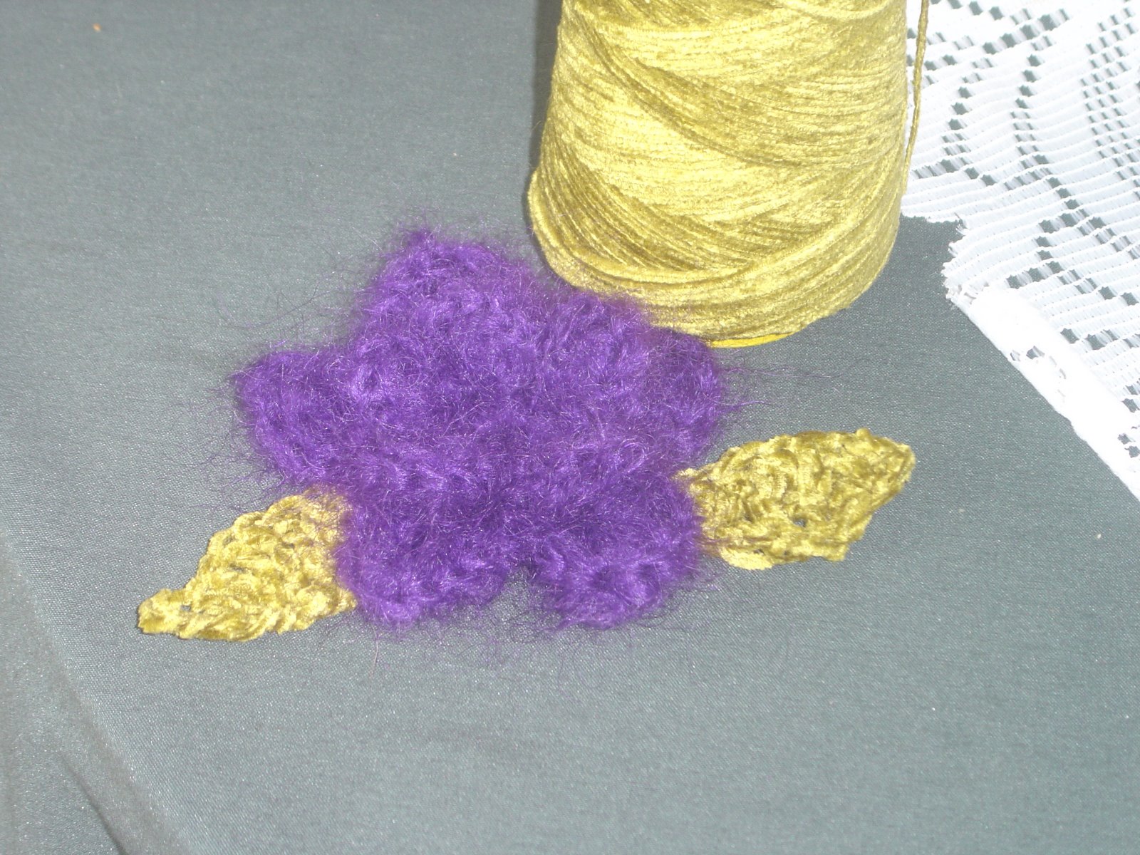 [Crochet+flower+and+sock+progress+001.JPG]