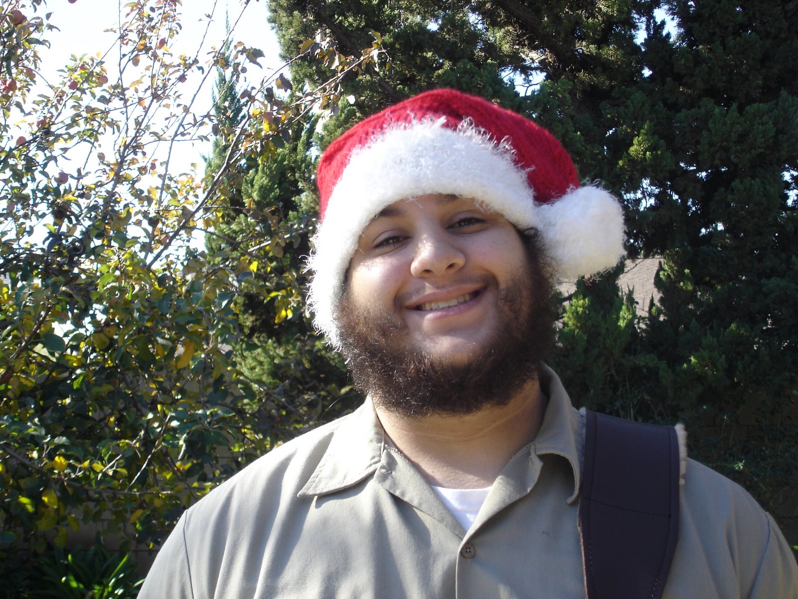 [Kevin+Santa+Hat.jpg]