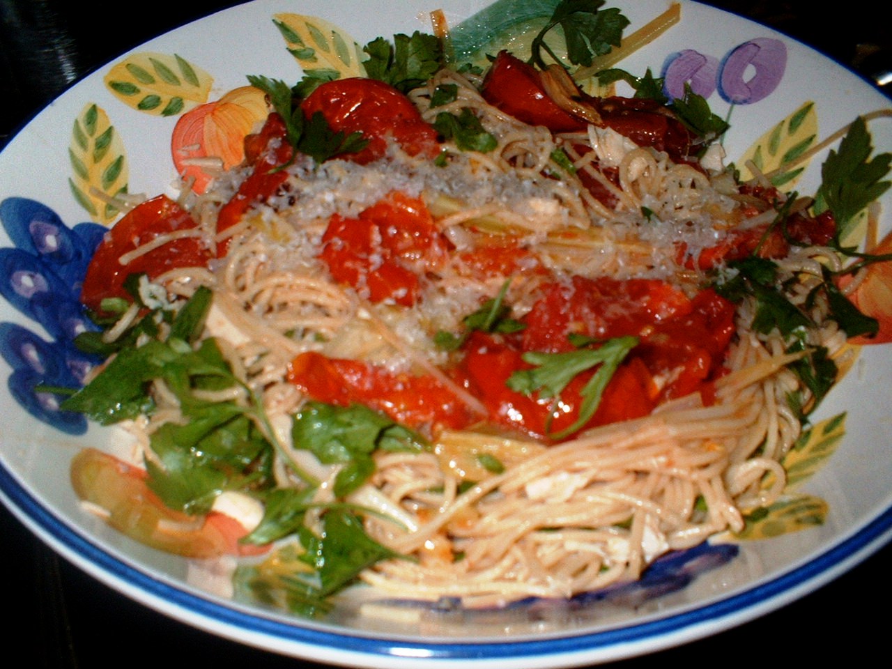 [linguinewith+cherry+tomatoes.jpg]