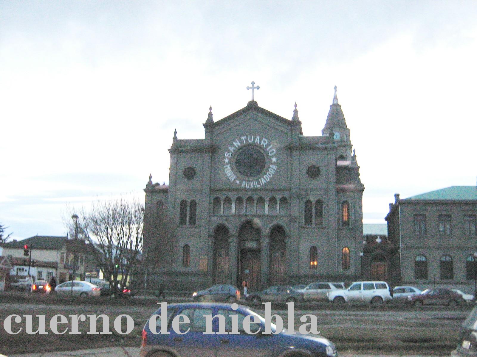 [0150+-+IvÃ¡n+Rubilar+-+Santuario+MarÃ­a+Auxiliadora+-+Punta+Arenas.JPG]