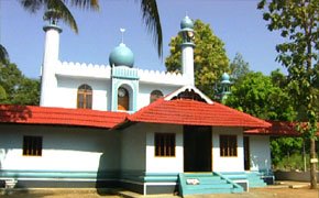 [cheranar+perumal+Mosque.bmp]