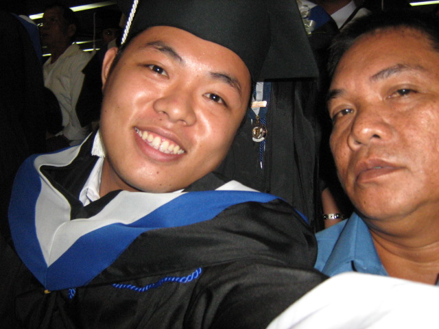 [graduation+2008+027.jpg]