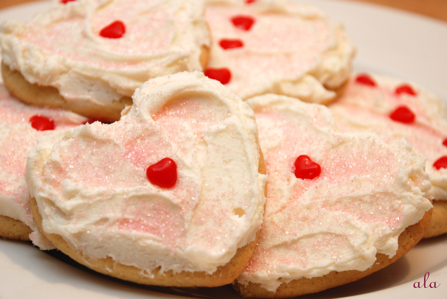 [heart+sugar+cookies.jpg]