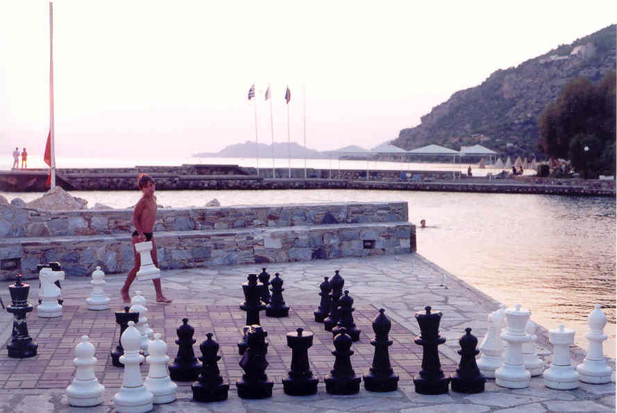 [Chess_Player_001.jpg]