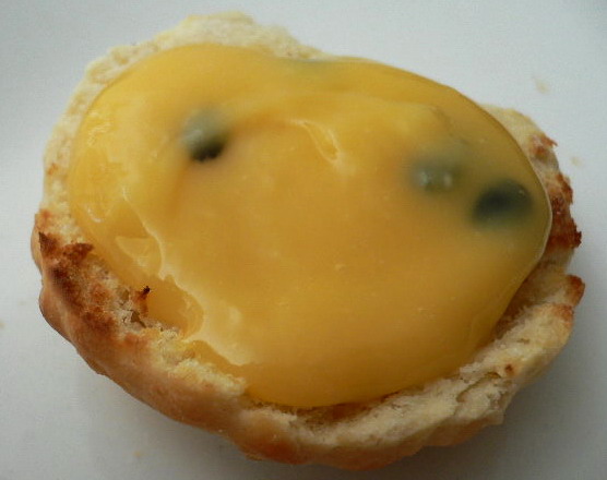 [passionfruit+butter+on+half+scone+2.jpg]