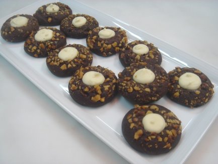 [Chocolate+walnut+thumbprint+cookies+1.jpg]